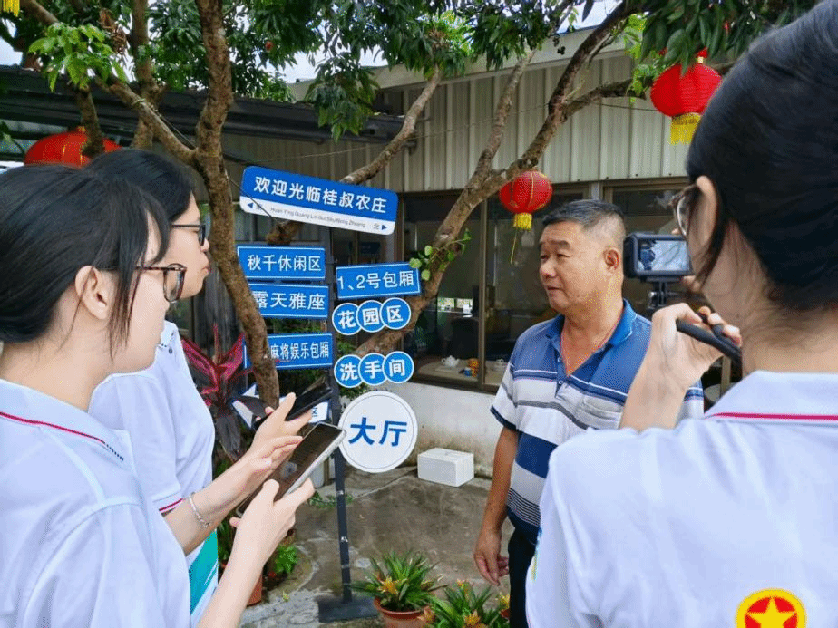 53D89