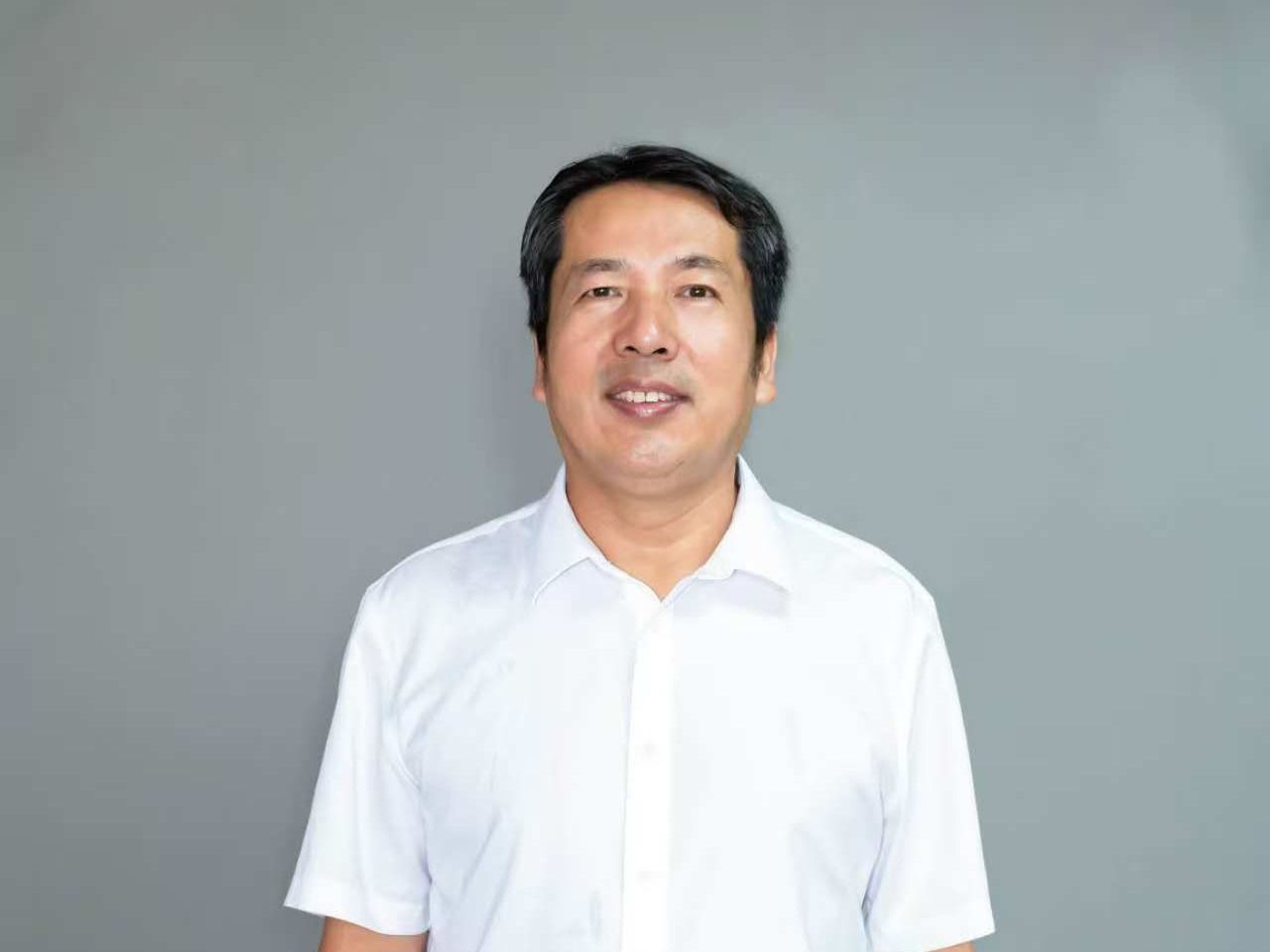 党总支副书记简介